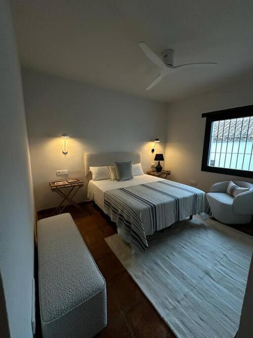 Apartment In Andalusian White Village Jimena De La Frontera Eksteriør billede